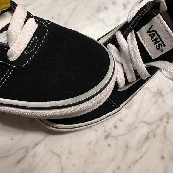 Vans Shoes Old Skool Kids Youth 2 Black Suede Classic Skateboard Sneakers Boys - Picture 7 of 8